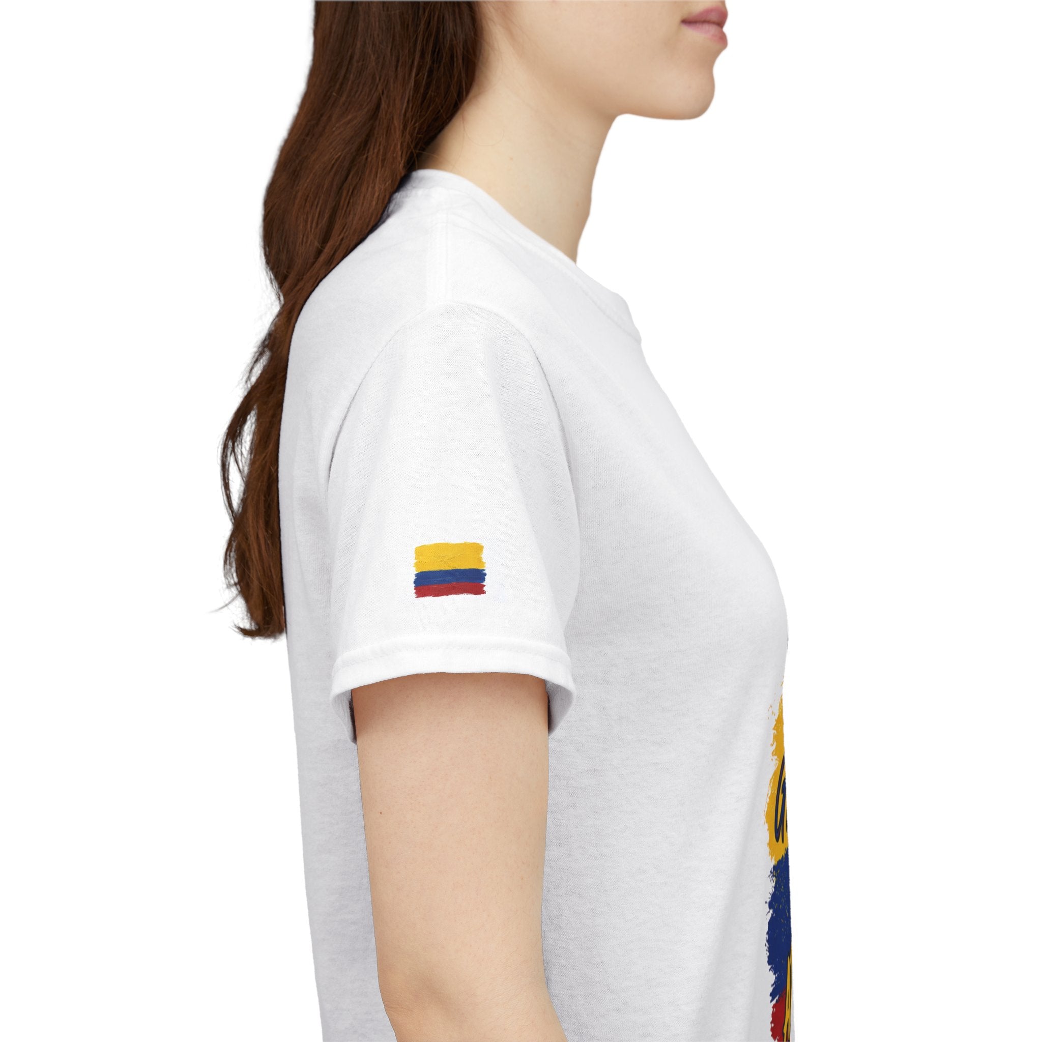 T-Shirt — "No Estoy Gritando, Estoy Apoyando" Colombian Pride Fan Tee, camiseta con banderas de Colombia