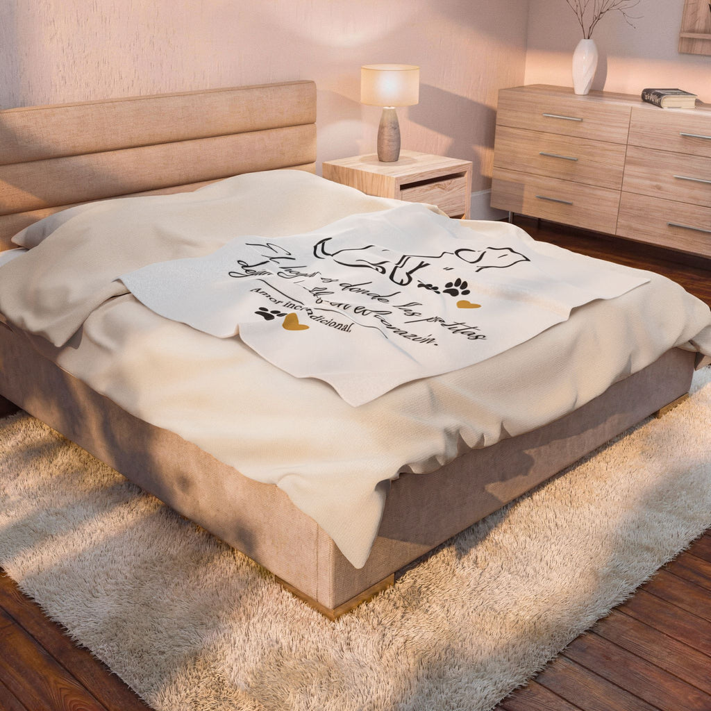 Manta de felpa aterciopelada — "El hogar es donde las patitas dejan huellas en el corazón" Dog Love Throw