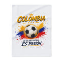 Colombia Soccer Fleece Blanket – "No Es Solo Fútbol, Es Pasión" Blanco